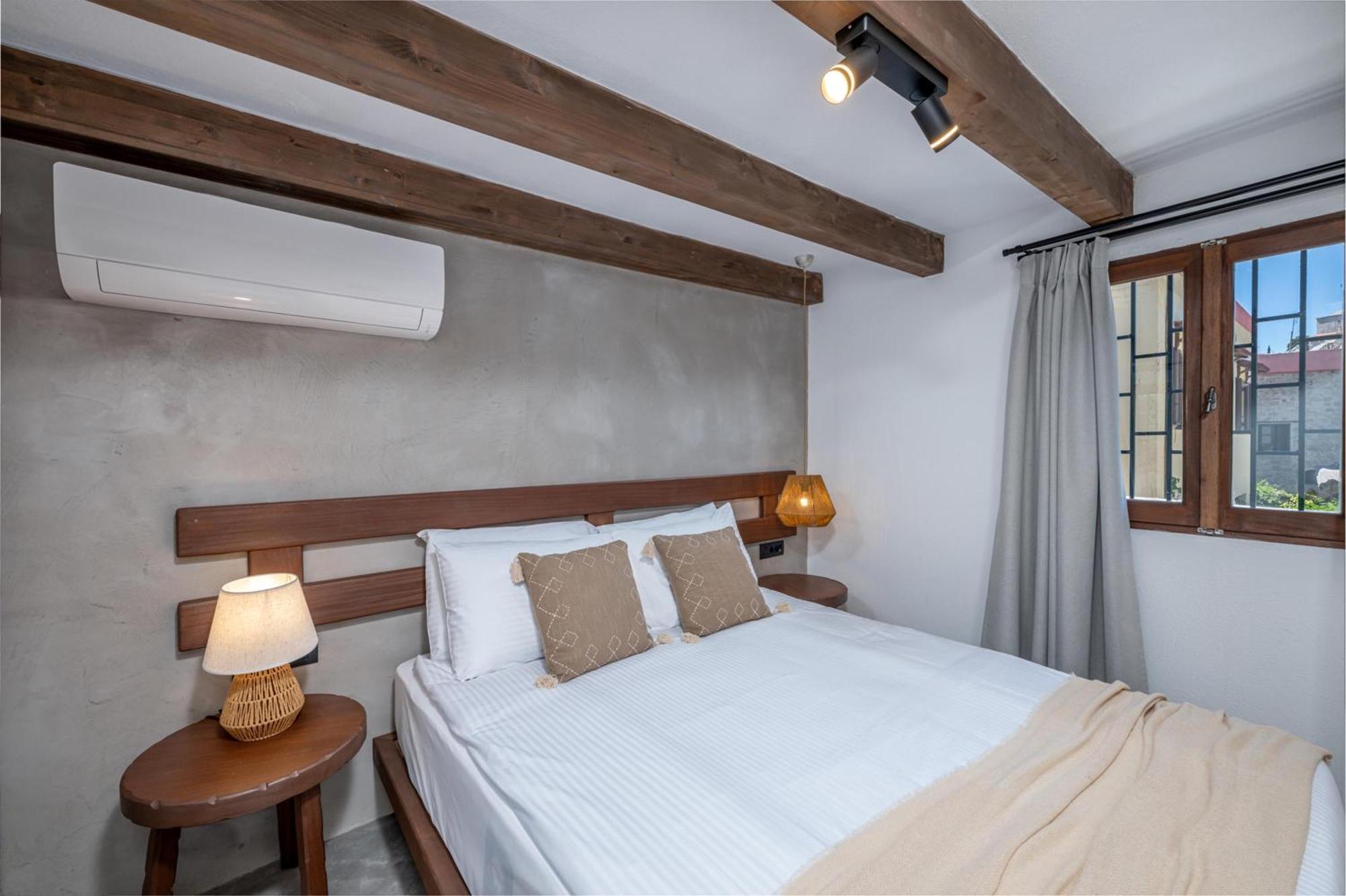 Elia Suites - Old Town Родос Экстерьер фото